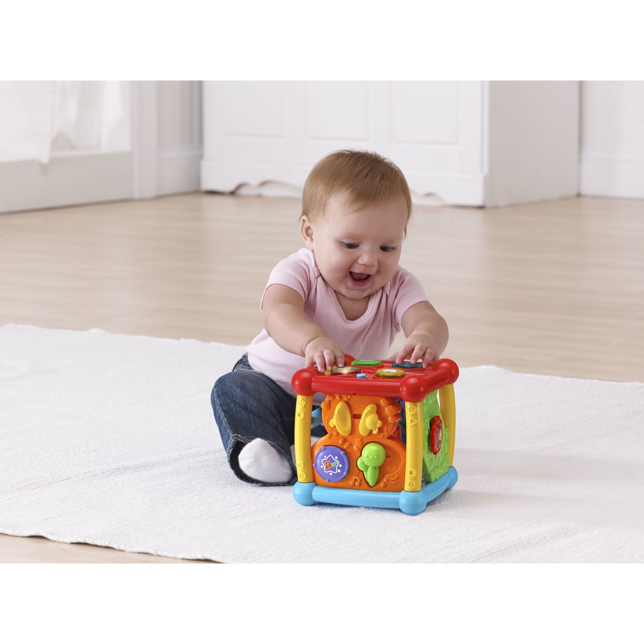 VTech Baby Busy Learners Activity Cube Baby and Toddler Toys